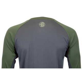 Trakker Moisture Wicking Long Sleeve Top