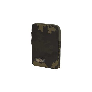 Korda Compac Tablet Bag Small Dark Kamo