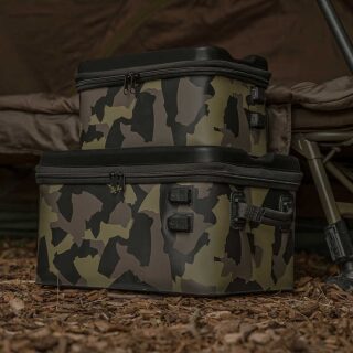 Avid Carp Stormshield Pro Tech Pack - XL