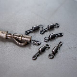 Avid Carp Outline QC Swivel - Size 7