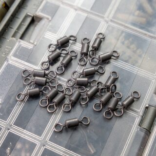 Avid Carp Outline Swivel - Size 7
