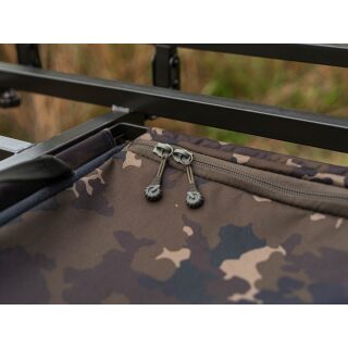 Carp Porter - Standard Drop-In Barrow Bag Dark Kamo