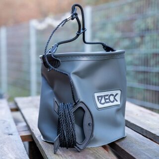 Zeck Fishing Folding Bucket & Rope
