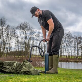 Avid Carp InflataHouse Compact